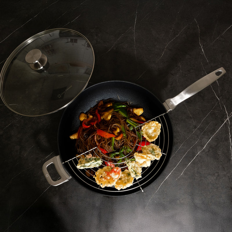 CXD PFAS Free Nonstick  Wok with Lid and Rack - 12.5" (32 cm), 5.3 QT (5 L) - Swiss Diamond